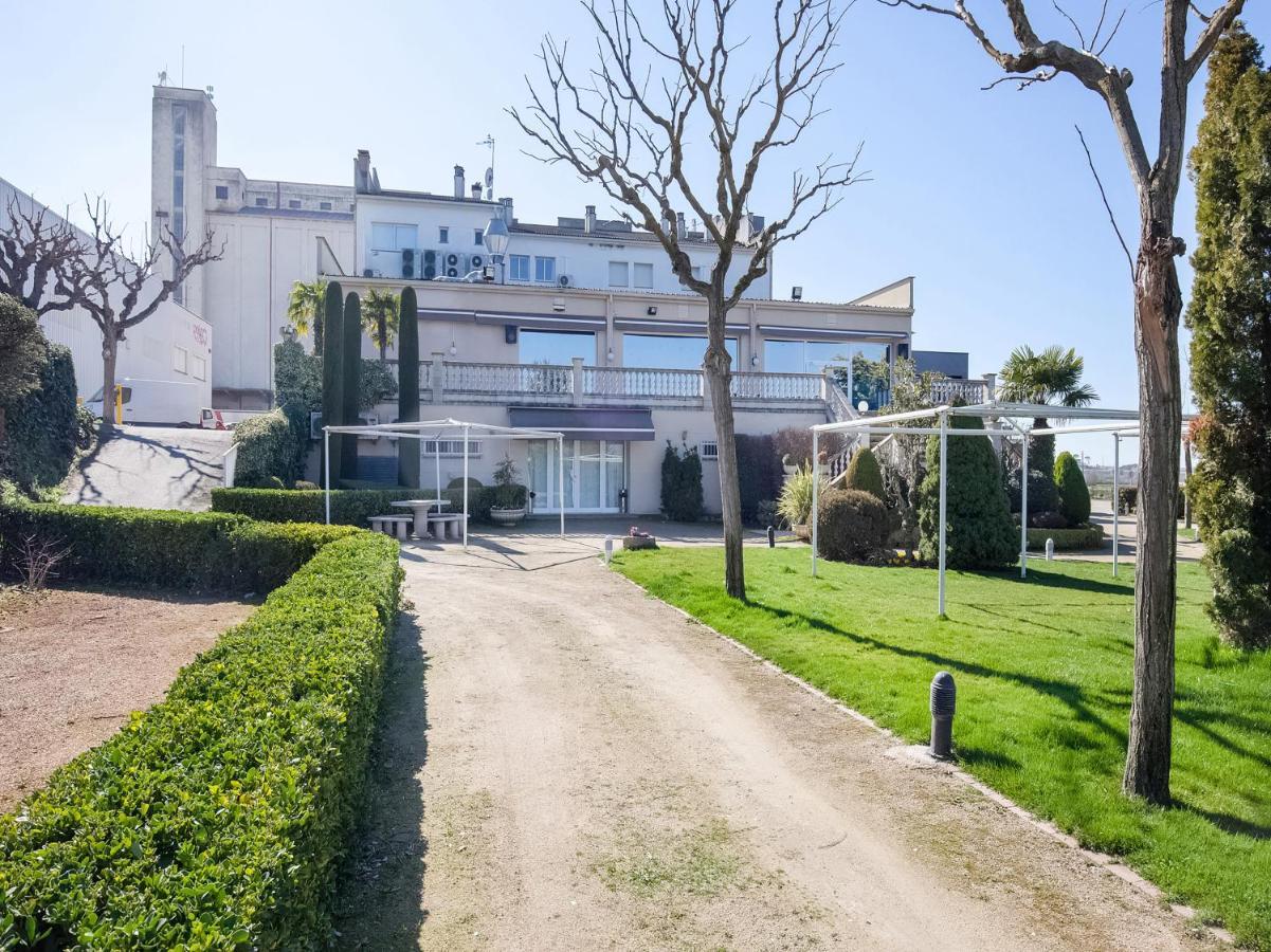Hotel Restaurante Blanc I Negre 2 Agramunt Kültér fotó